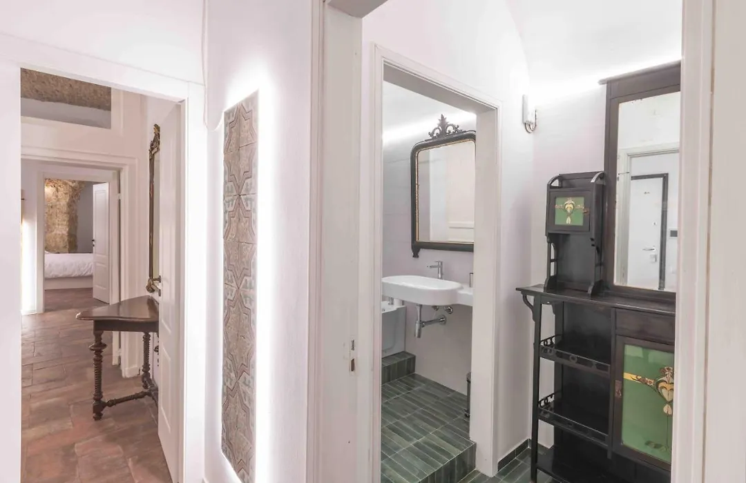 Calderai 82 Suites 1 E 2-1